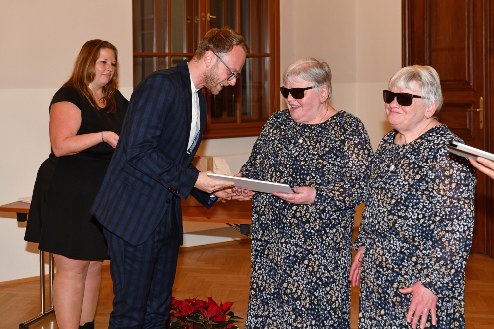 Gratulujeme našim dobrovolnicím - sestrám Šímovým a Ivaně Jeřábkové